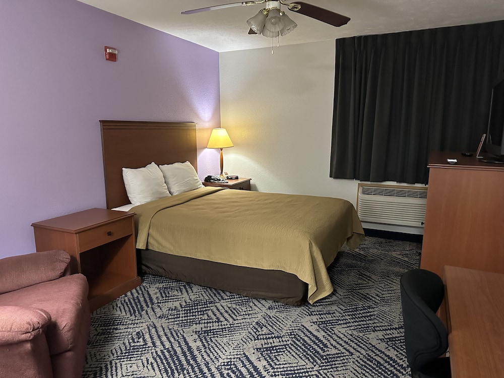 Baymont by Wyndham Omaha SW - photo 13