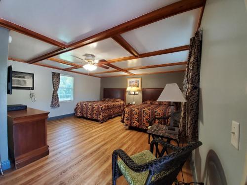 High Springs Country Inn - photo 5