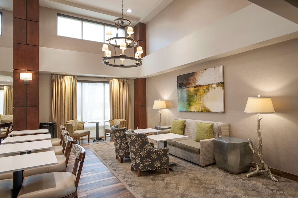 Hampton Inn & Suites Mobile Providence Park Airport - photo 5