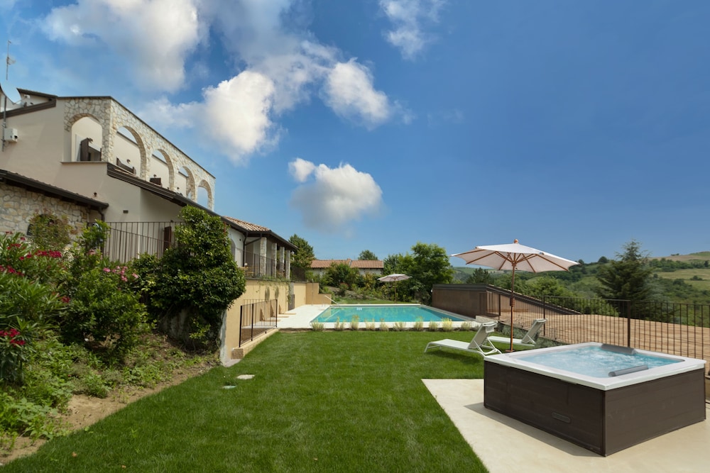 Luce Boutique Hotel - last minute hotel in Fortunago