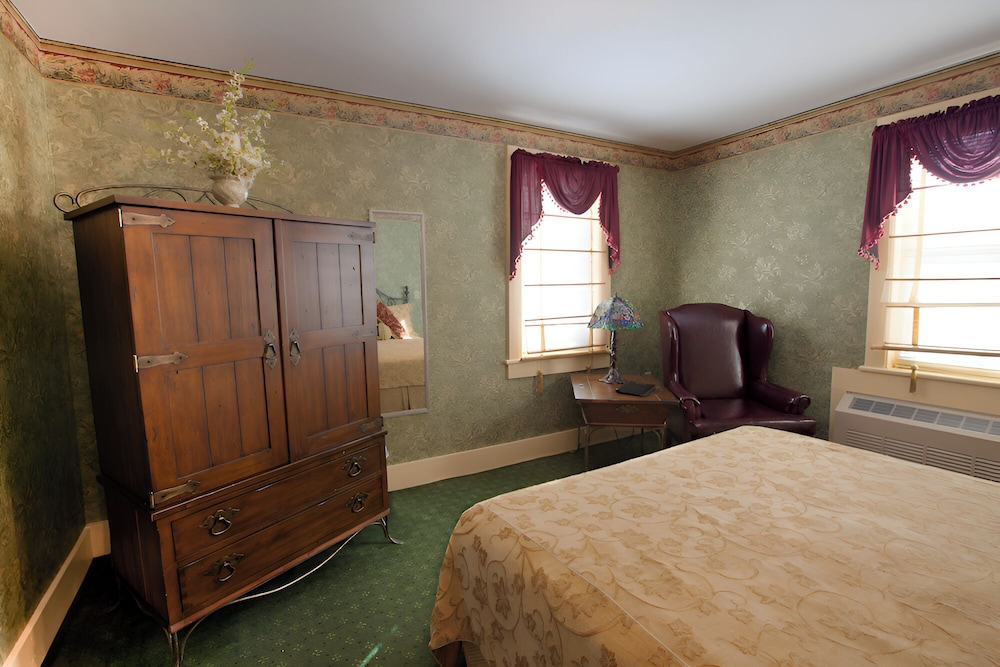 Stroudsmoor Country Inn - photo 24