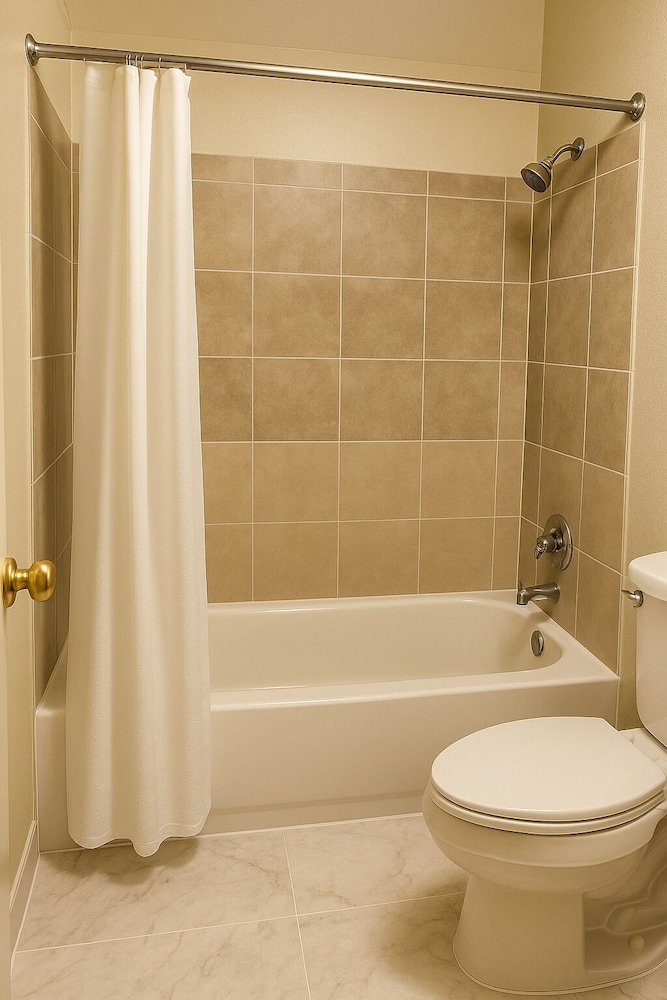 River Forest Inn - photo 11