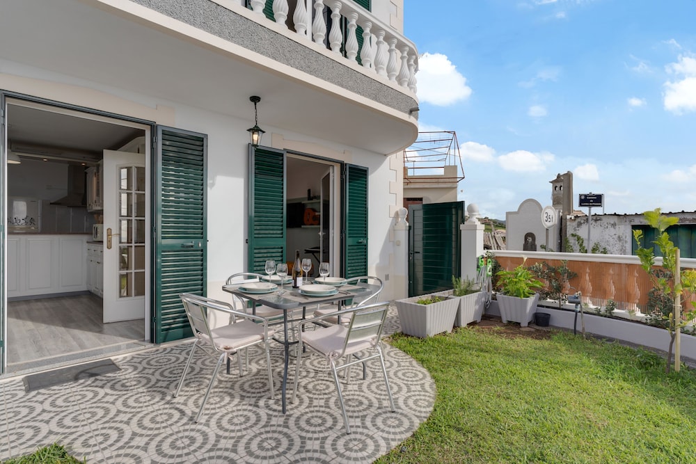 Melody House of Ponta do Sol — 4-Star Luxury Hotel in Ponta Do Sol, Portugal