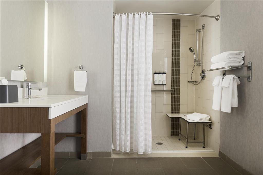 Hyatt Place New York Yonkers - photo 41