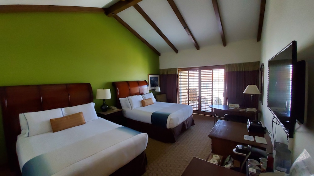 Harbor View Inn - photo 7