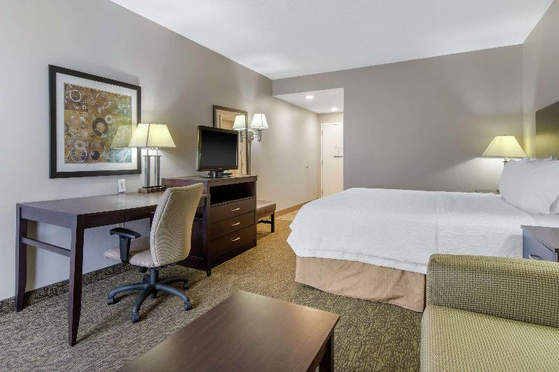 Hampton Inn Mebane - photo 42