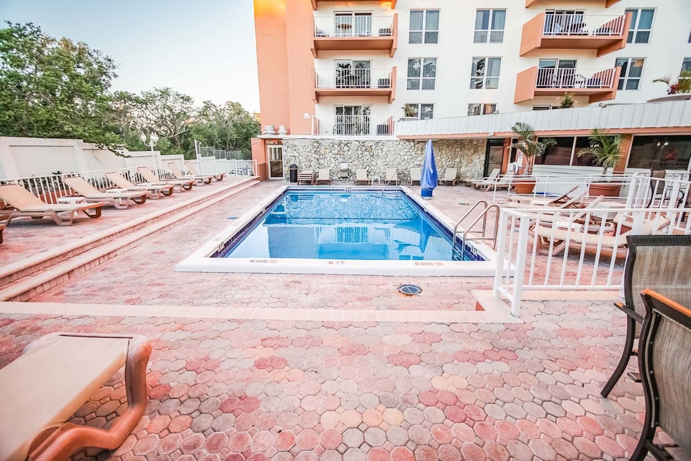 Fort Lauderdale Beach Resort by Vacatia - photo 46