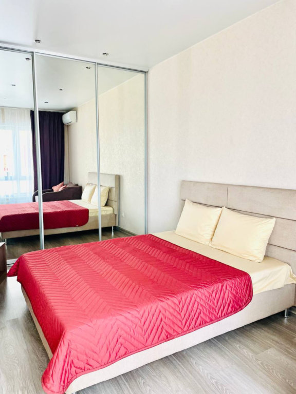 2 aja zarechnaja 5B Odnokomnatnaja kvartira rjadom s oblastnoj bol’nitsej in Kemerovo, Russia