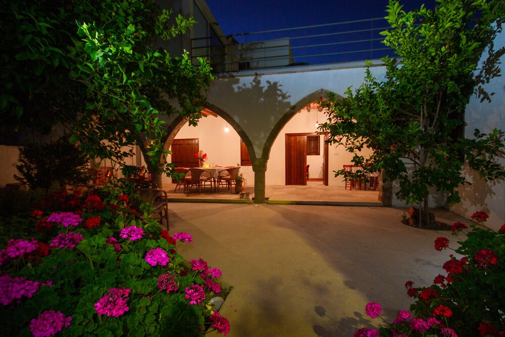 Estia Gaia Cottage