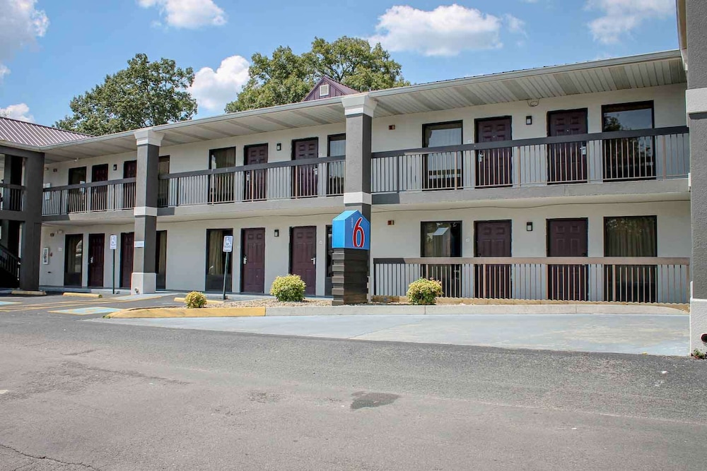 Motel 6 Knoxville TN East - photo 40