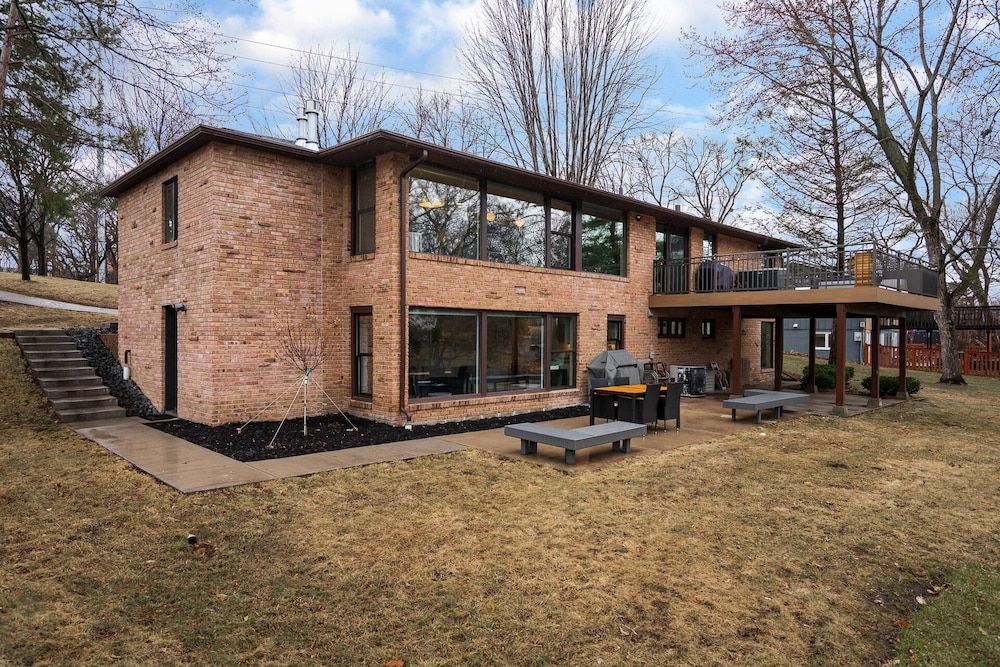 Bassett Creek Retreat — hotel in Golden Valley