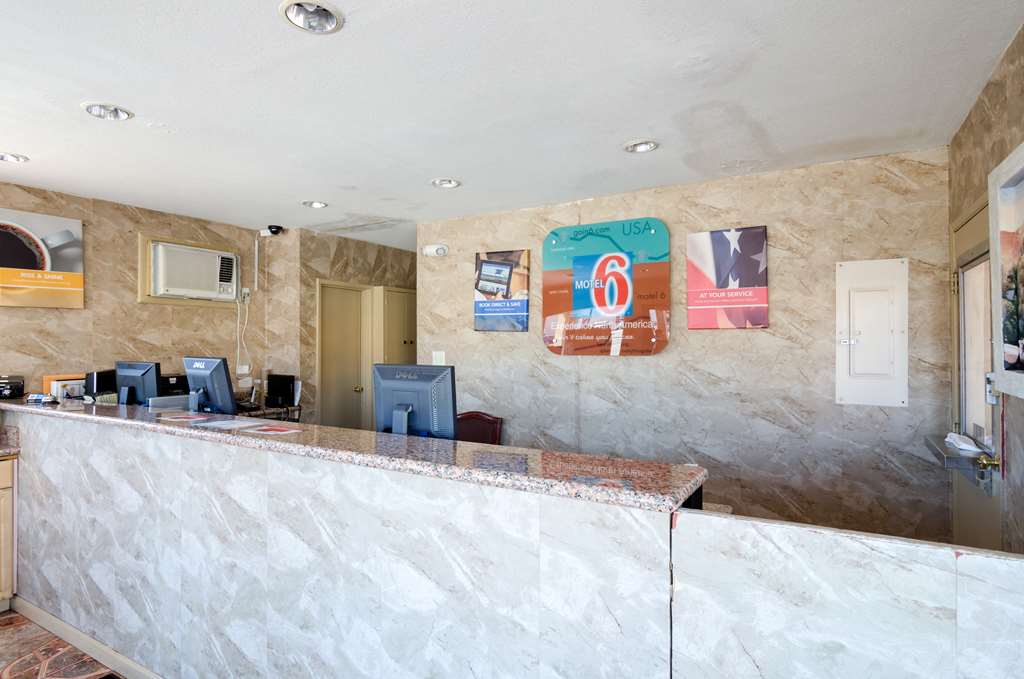Motel 6 Santa Fe NM Downtown - photo 30