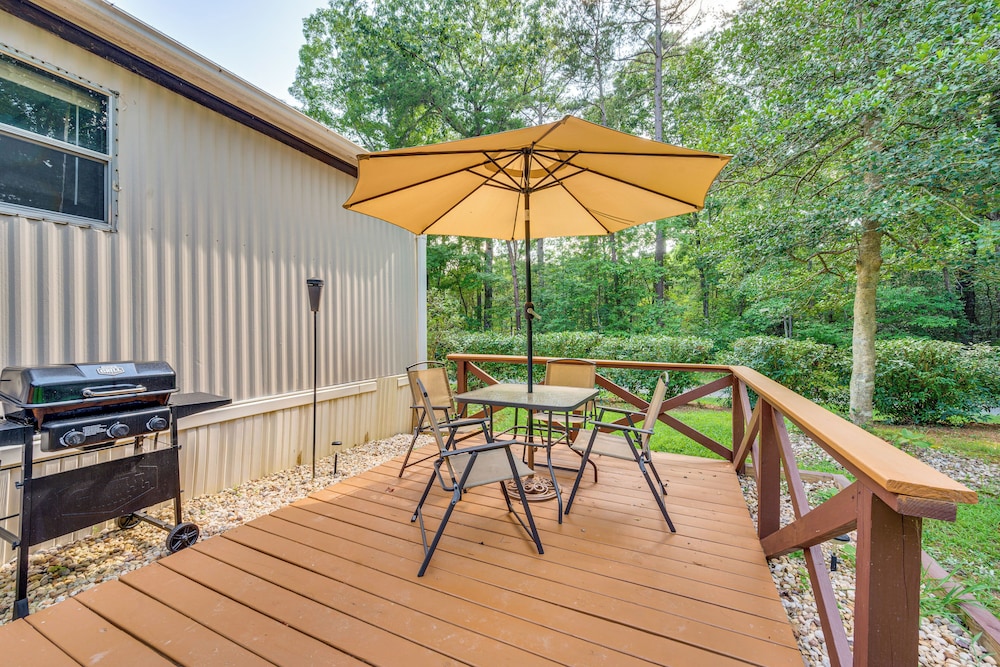 3 Mi to Badin Lake Quiet New London Retreat — hotel in Eldorado