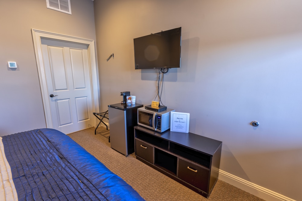 The Inn at Elijah McLeans - photo 7