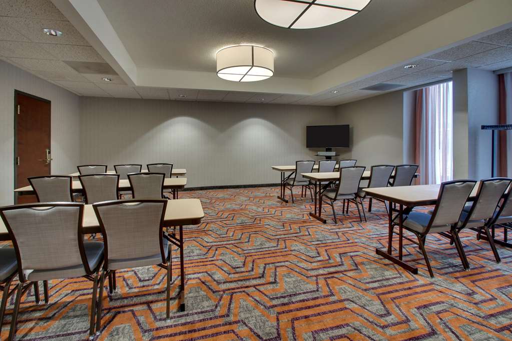 Drury Inn & Suites Evansville East - photo 48