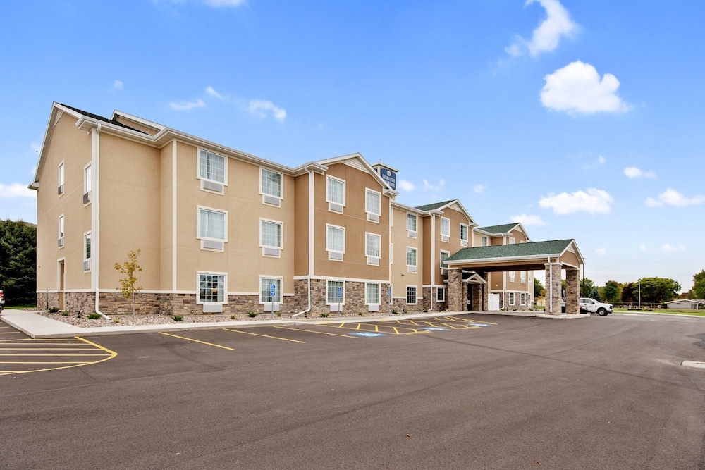 Cobblestone Hotel & Suites Austin - photo 64