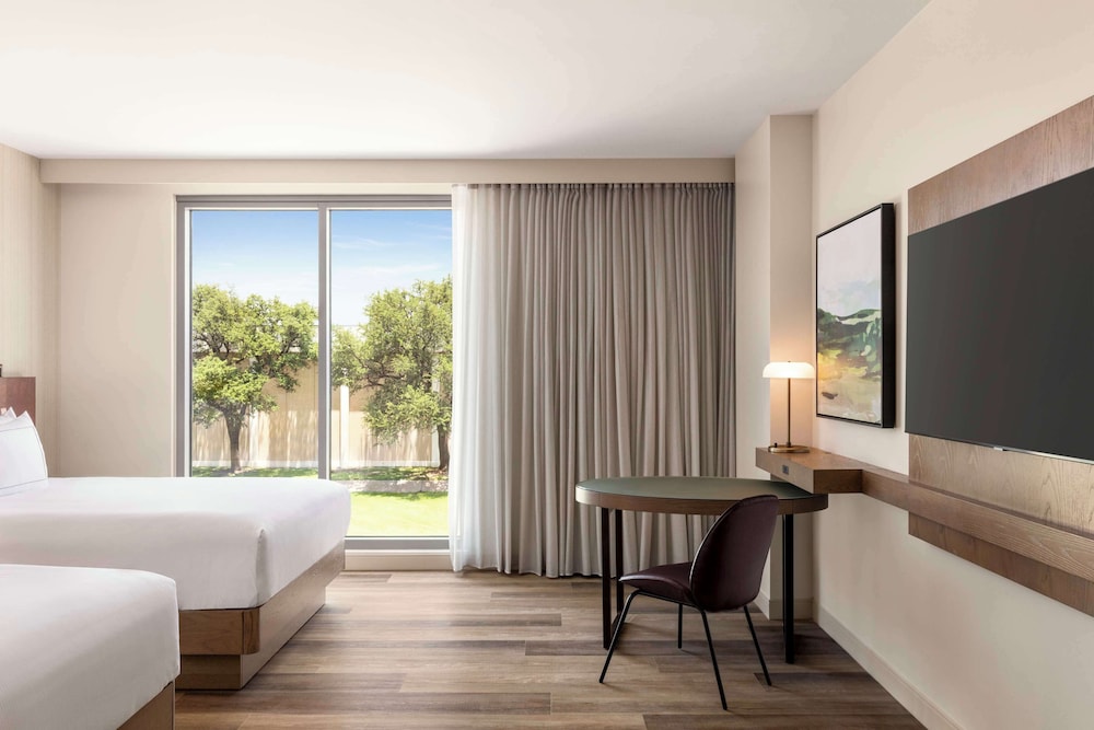 Doubletree By Hilton Abilene Downtown Convention C - photo 11