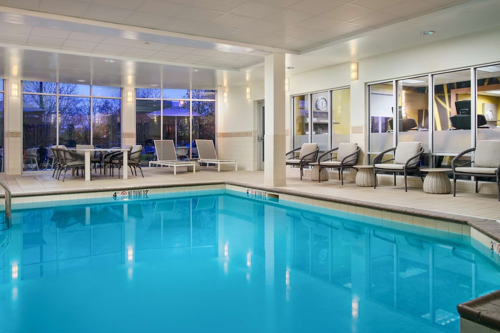 Hilton Garden Inn Schaumburg - photo 20