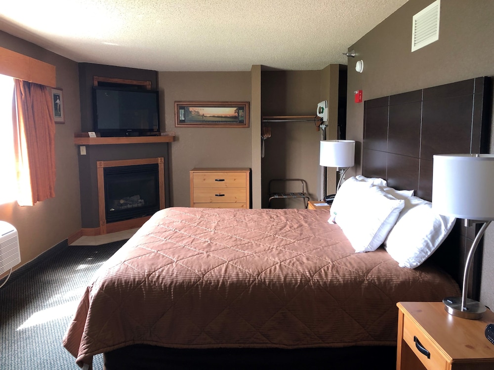 Boarders Inn & Suites by Cobblestone Hotels Fayette - photo 8