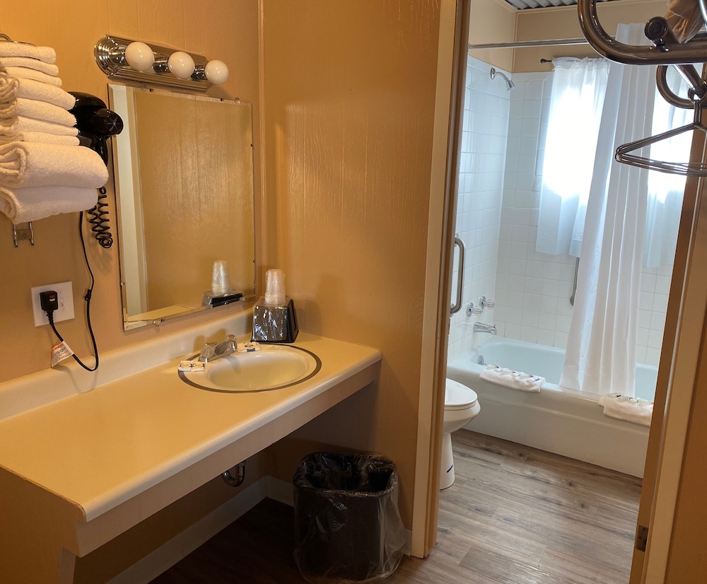 Big Bear Motel - photo 48