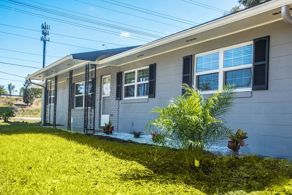 Plush Paradise - carbon neutral hotel in Ocala