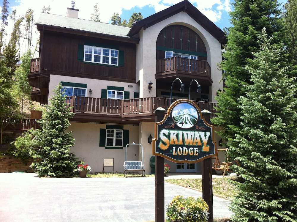 Breckenridge Boutique Hotel - featured photo