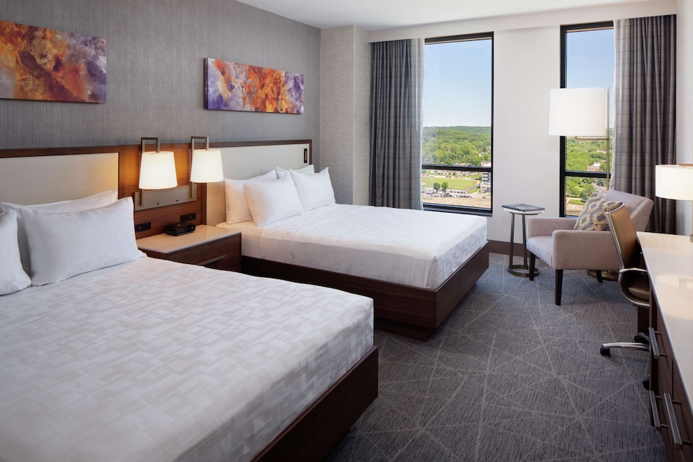 Hilton Rochester Mayo Clinic Area - photo 10