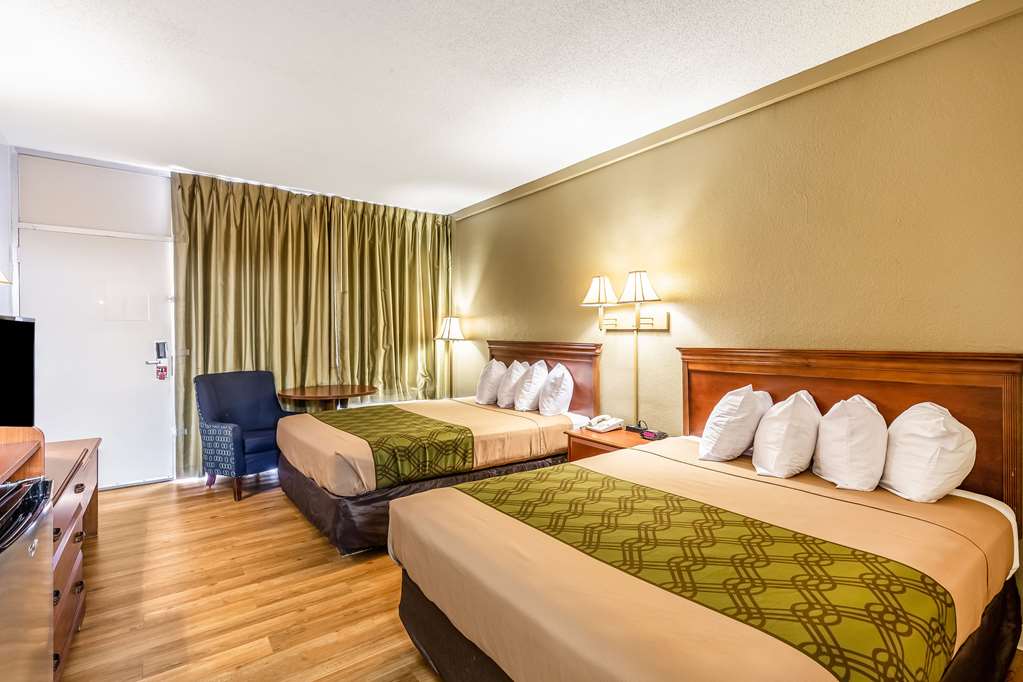 Econo Lodge Lake City North - photo 9