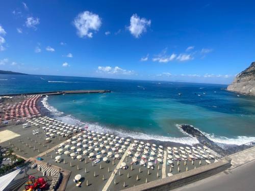 Seaside Jem — 4-Star Luxury Hotel in Meta, Italy