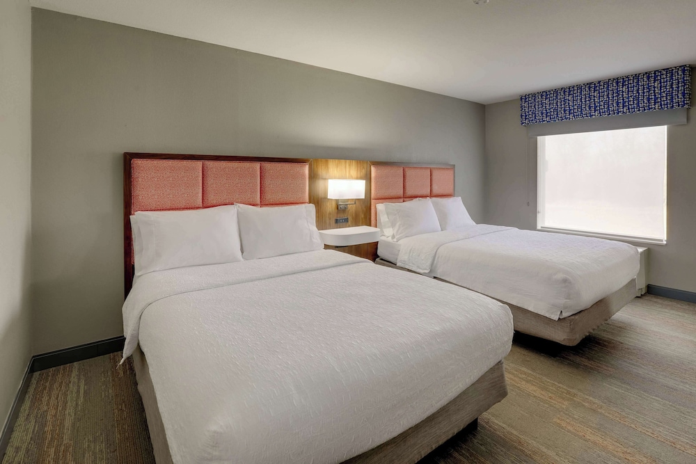 Hampton Inn & Suites St. Louis Edwardsville - photo 19