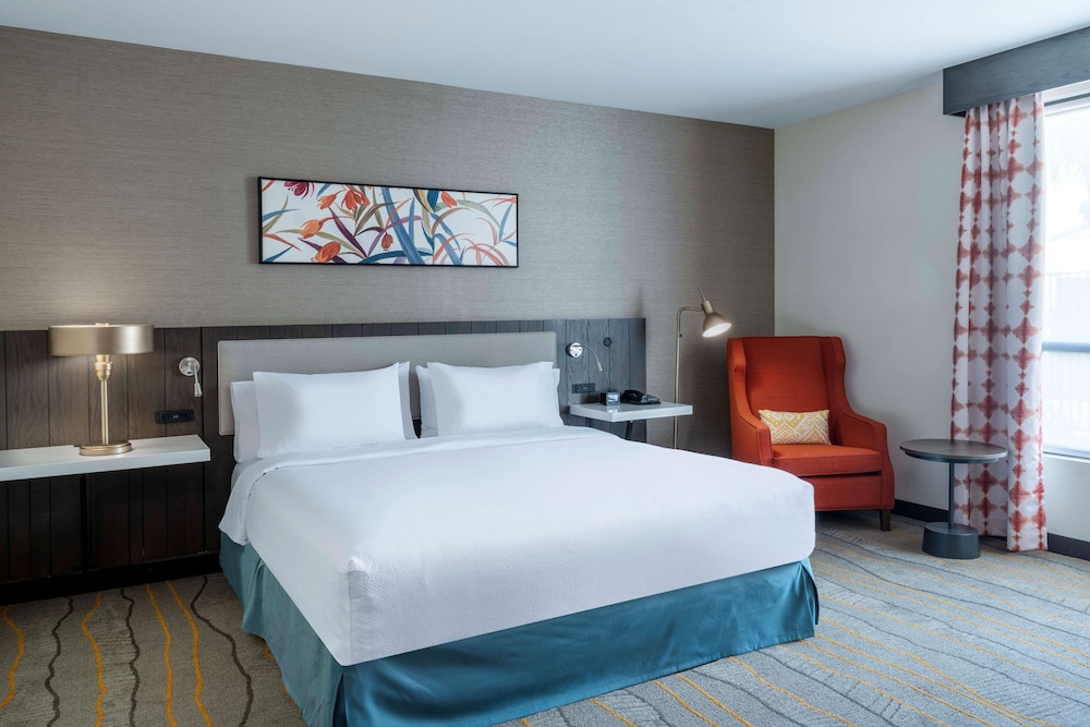 Hilton Garden Inn Pomona Chino - photo 6