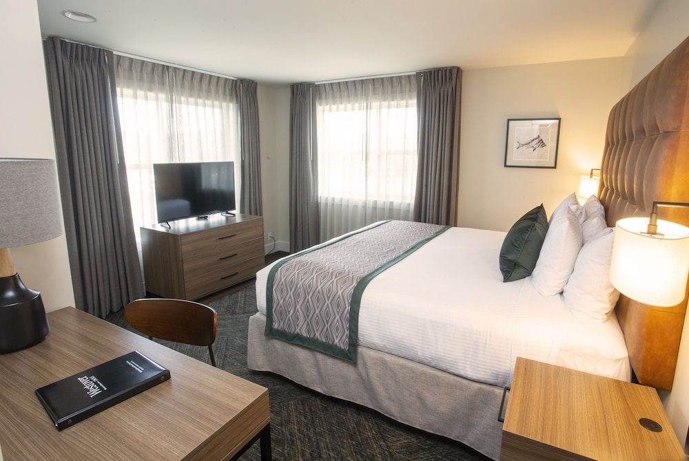 Shearwater Inn - photo 10
