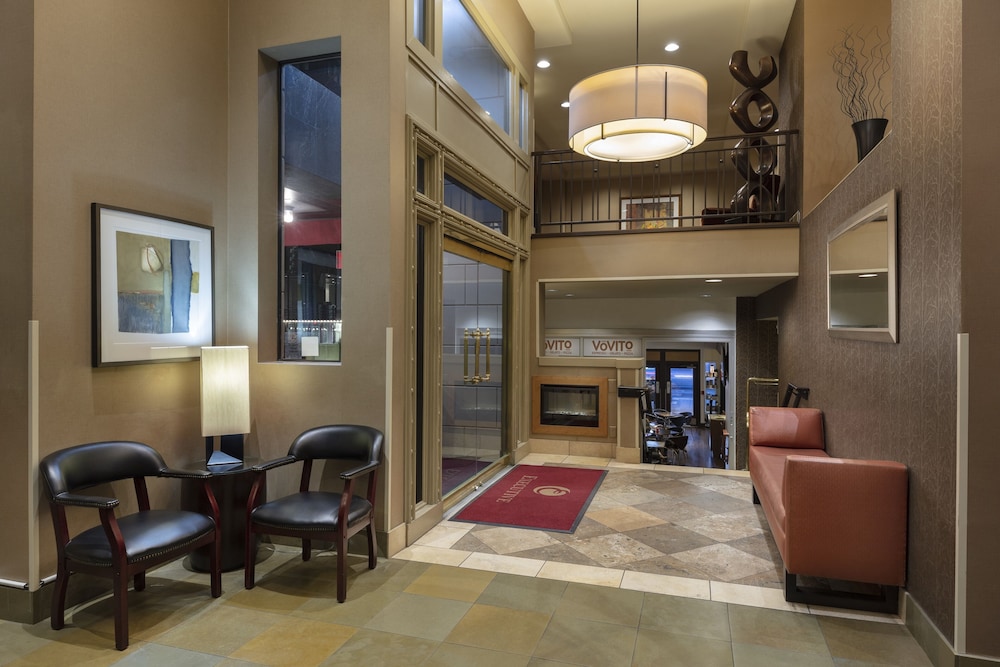 Executive Hotel Pacific - photo 5