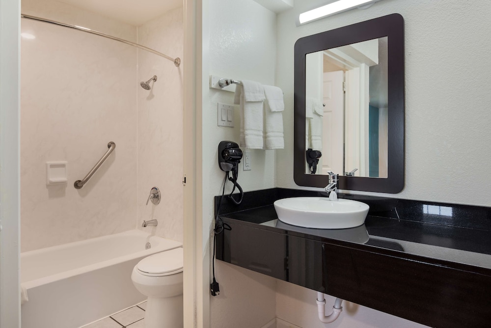 Motel 6 Temple TX - photo 21