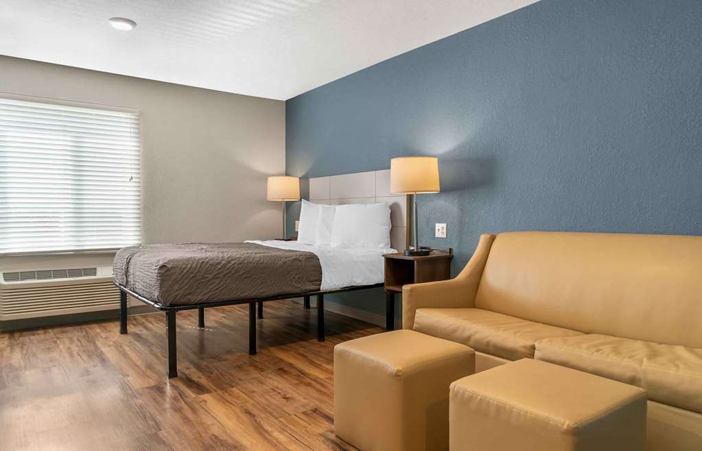 Extended Stay America Suites Detroit Rochester Hills - photo 29