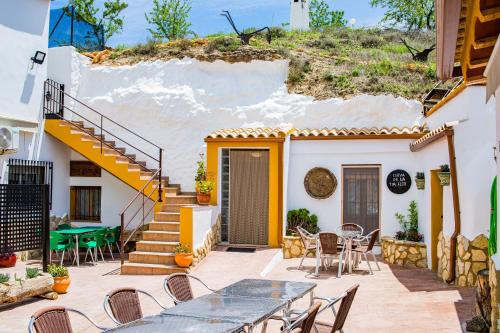 Cueva de la Tia Flor — 4-Star Luxury Hotel in Castril, Spain