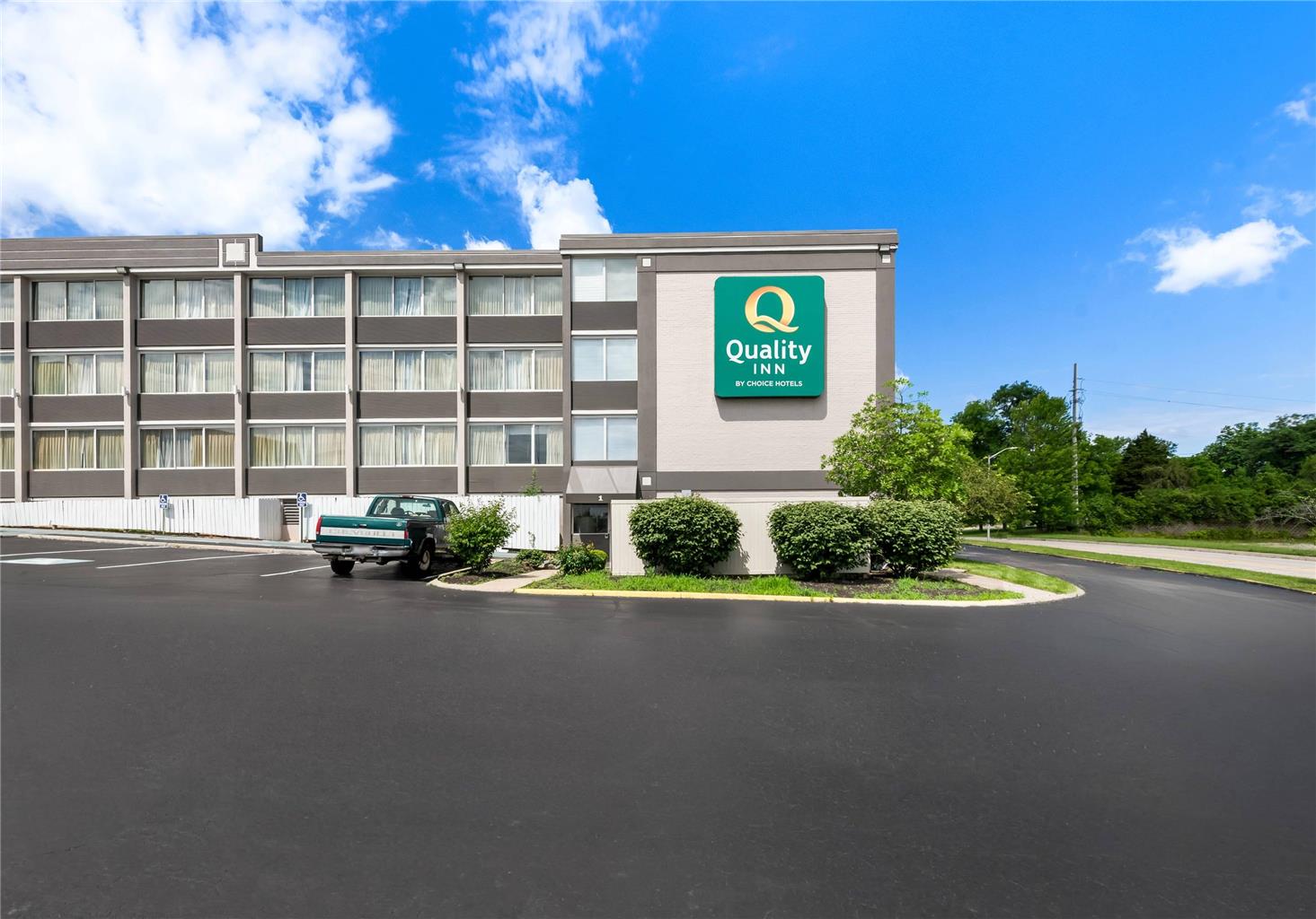 Quality Inn Dayton Airport — Englewood