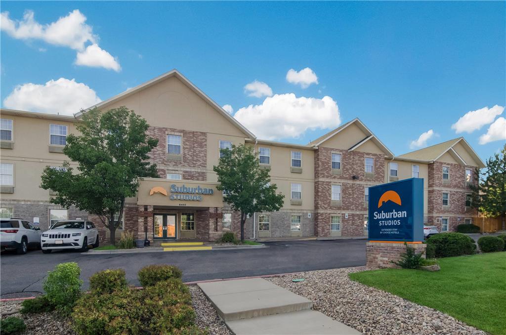 Suburban Studios Denver Central Arvada — hotel in Arvada