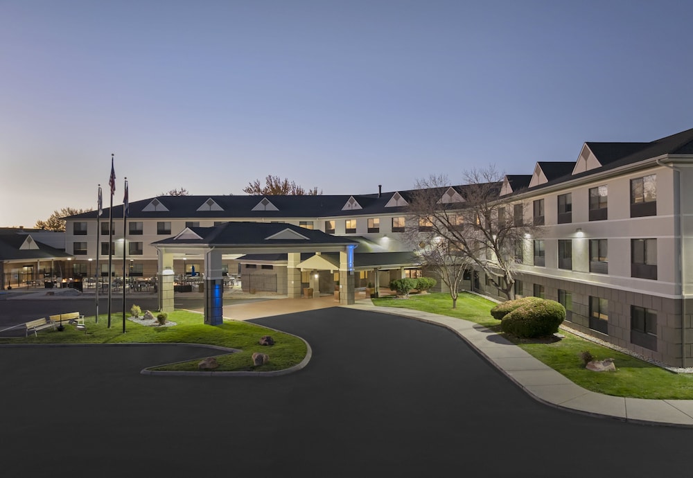 Holiday Inn Express Suites Montrose Black Canyon Area By Ihg — Montrose