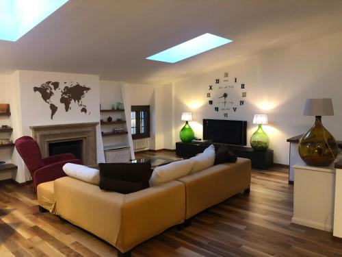 Frane House — 4-Star Luxury Hotel in Lazise, Italy