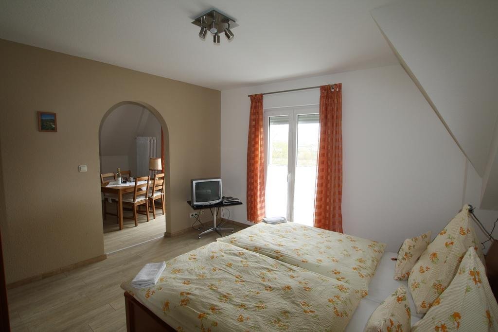 Weingut Gästehaus Gerlach — Kinderbeuern — photo 4