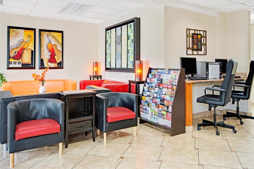 Days Inn Austin Crossroads - photo 9