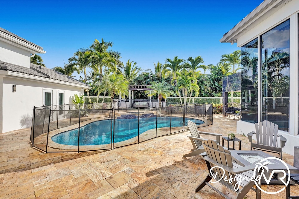 Sophia's Compound resort w heated pool - photo 26