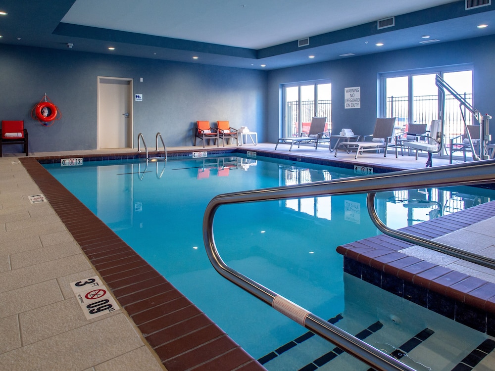 Holiday Inn Express & Suites Oklahoma City Airport by IHG - photo 13