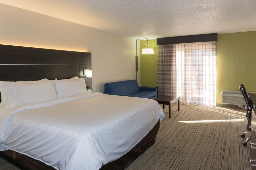 Holiday Inn Express Columbus Downtown by IHG - photo 2