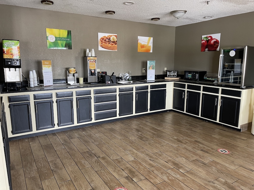 Quality Inn Williamston - photo 39