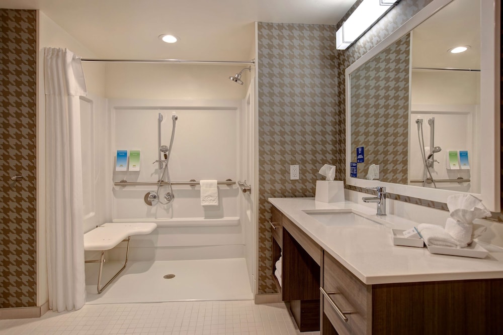 Home2 Suites by Hilton Carmel Indianapolis - photo 31