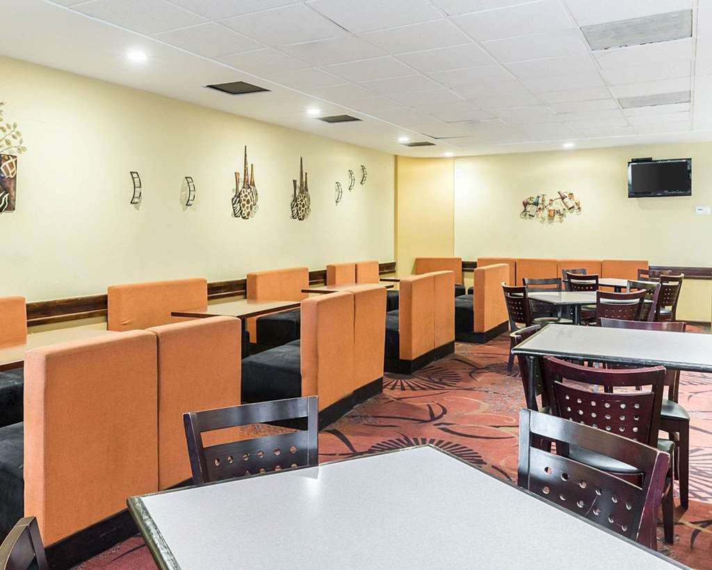 Clarion Hotel Somerset New Brunswick - photo 31
