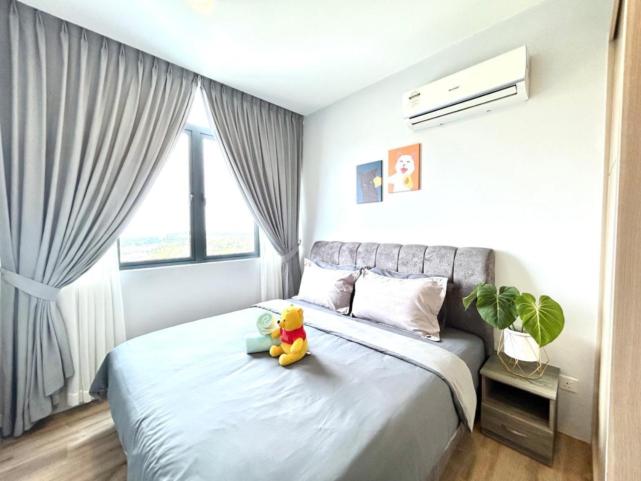Hanns&KingBed&Wifi&Pool& Comfort Stay5 — 4-Star Luxury Hotel in Sibu, Malaysia