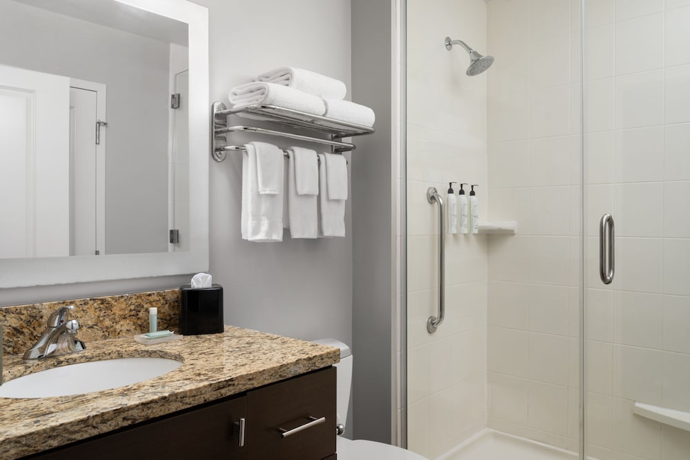 TownePlace Suites by Marriott Champaign Urbana Campustown - photo 18